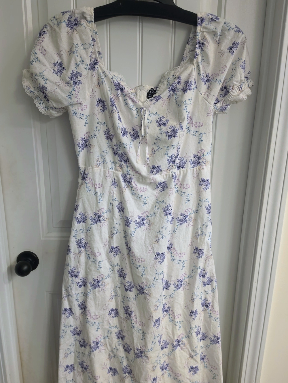 White Midi Dress with Lavender Floral Print and Puff Sleeves